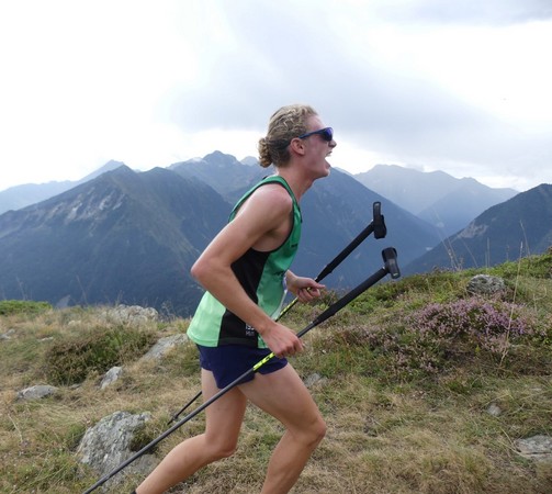 41467975_1925731227729840_3987020906835738624_o - Copie